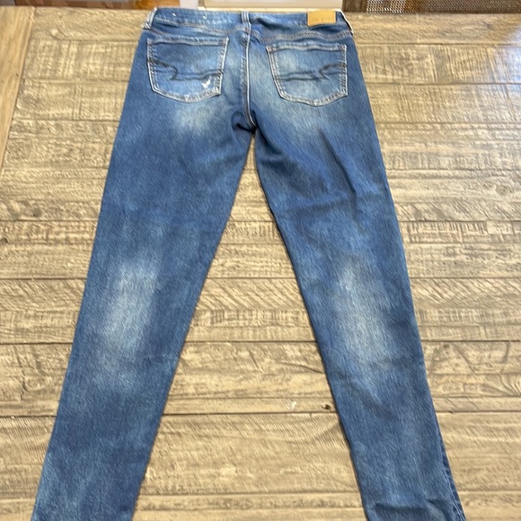 💙NWOT Am Eagle Super stretch Butter Soft lightly distressed Jegging Jeans 💙 - Picture 2 of 9